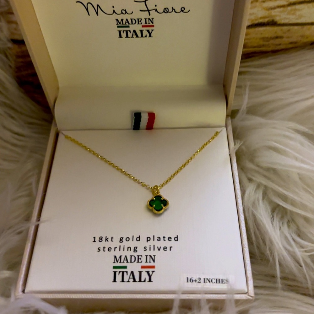 Brand New Mia Fiore 18kt gold plated sterling silver green clover leaf necklace - Picture 3 of 7